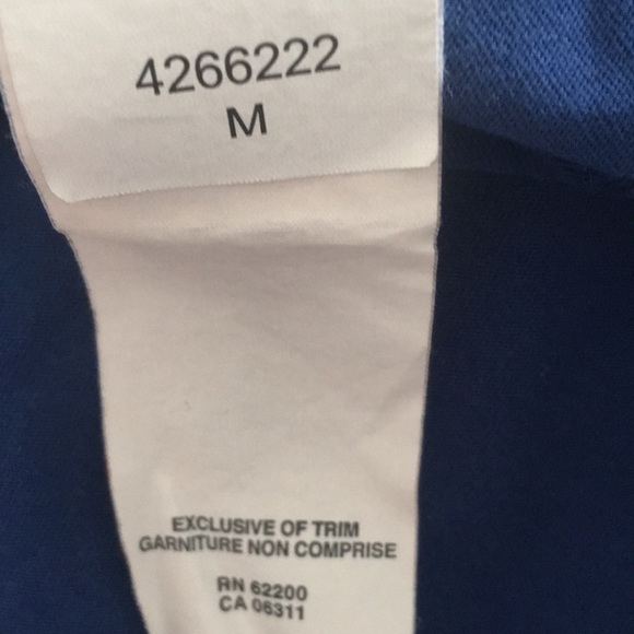 CLASSIC PUMA STYLE ALERT! 👕 Puma Logo Tee - Medium (Unisex) - Picture 14 of 16